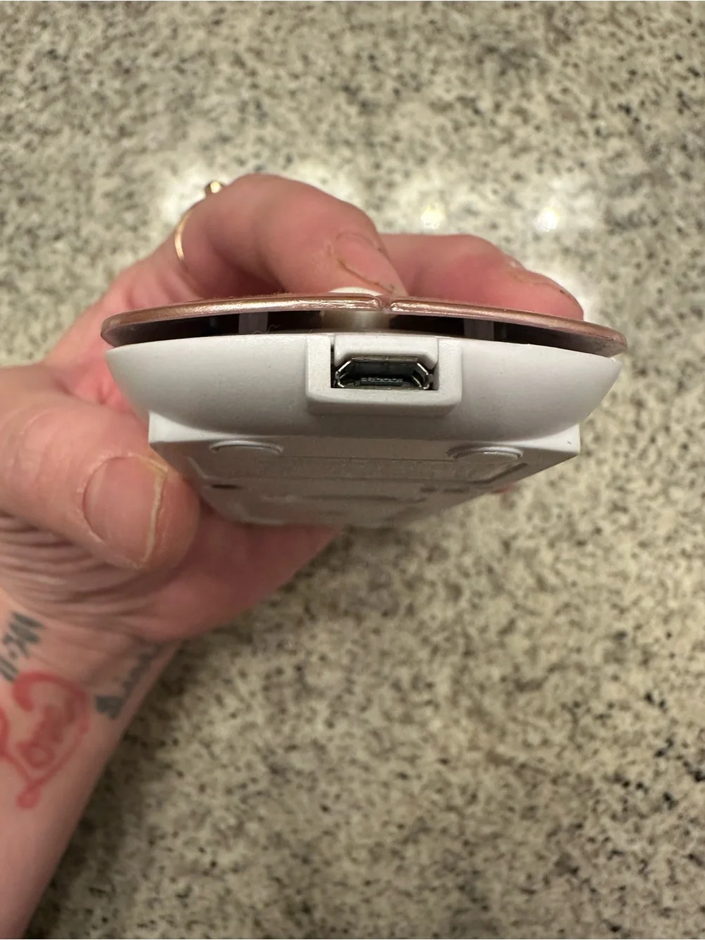 Slim Wireless Mouse in Rose Metallic - Rechargeable
